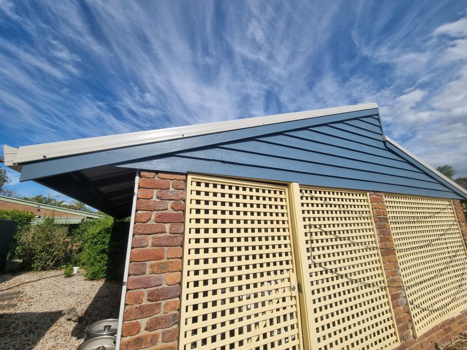 External shed roof and lattice UV coating Toowoomba Lockyer Painting Services